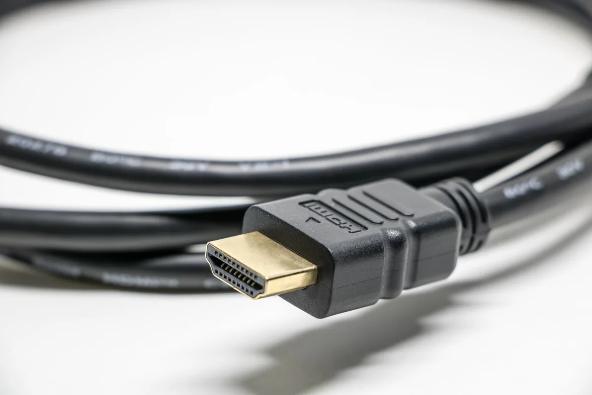 Installation gaming avec téléviseur et console de jeu