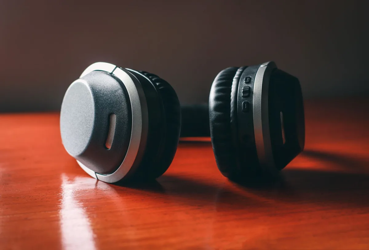 Casque audio sans fil haut de gamme avec réduction de bruit active